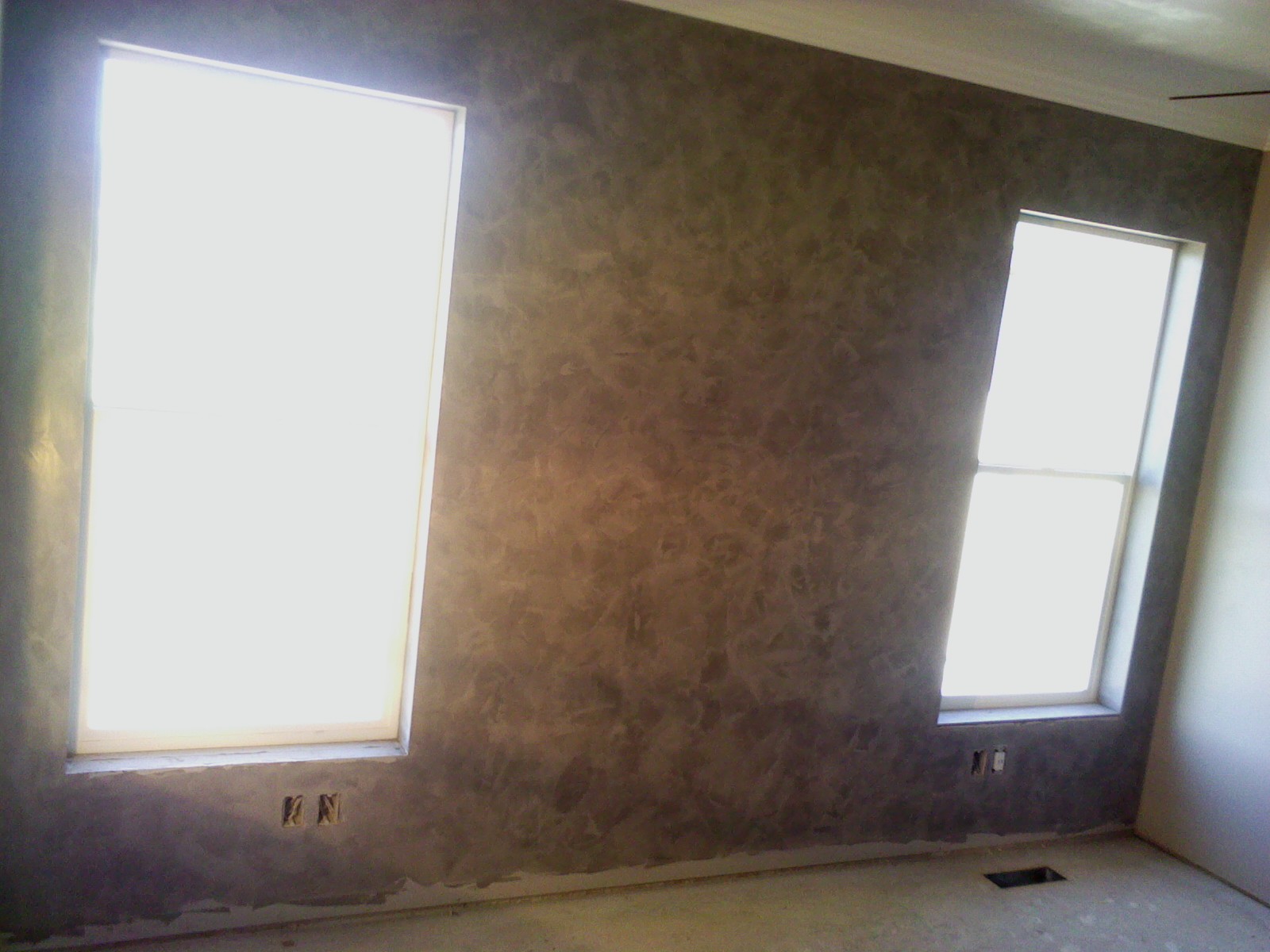 Huls Italian Plasters & Drywall llc. Behr Plaster Assisted