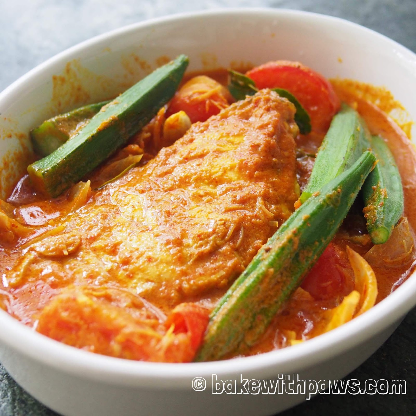 Nyonya Curry Fish BAKE WITH PAWS