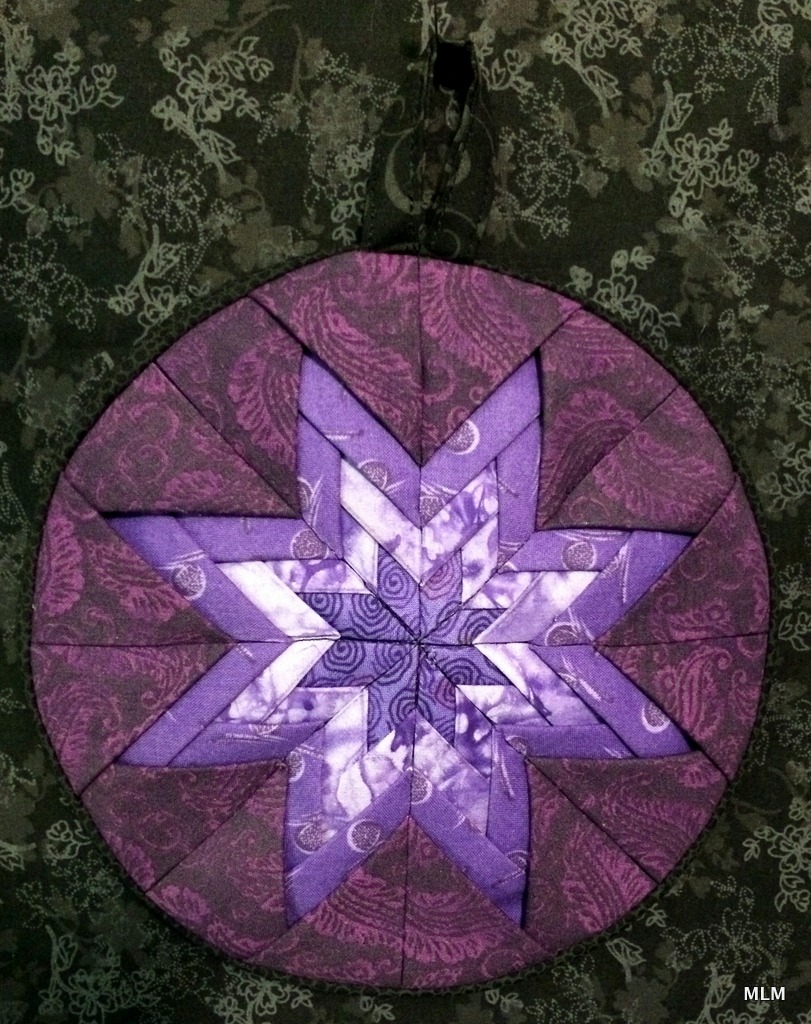 Sweet Leaf Notebook: Handmade Christmas : Amish Folded Star Quilted ...