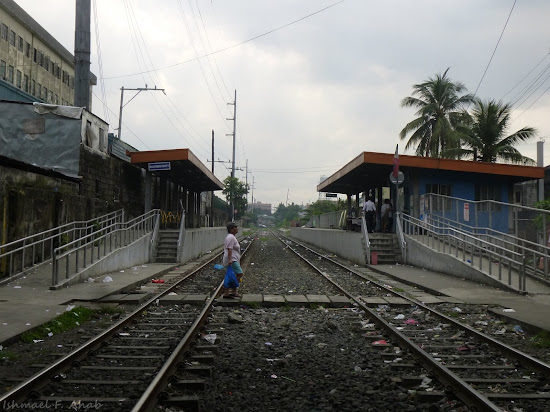 Railway of Philippine National Railways at Blumentritt