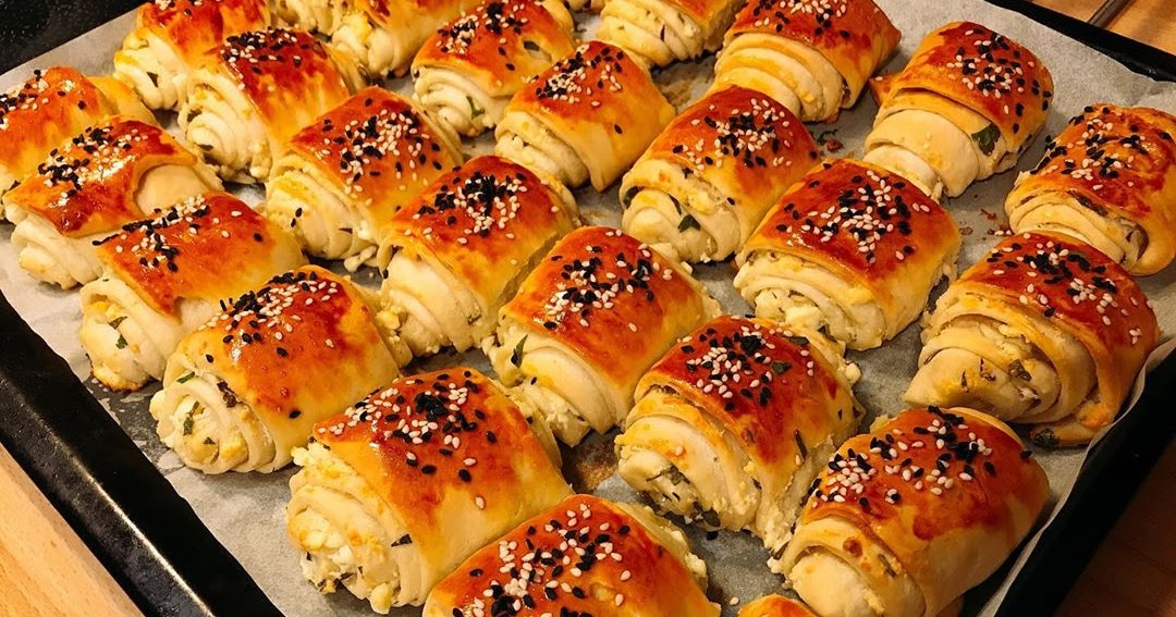 Peynirli Rulo Poğaça Resimli Yemek Tarifleri