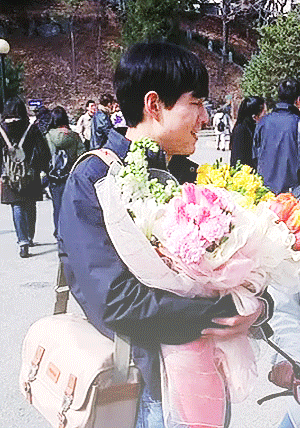 웃을 때 소년같이 웃는 이정재 .jpg | 인스티즈