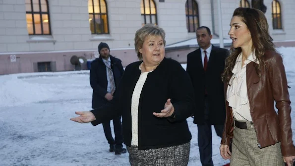 Queen Rania of Jordan is in Oslo in order to make talks with Prime Minister Erna Solberg about Syrian refugees