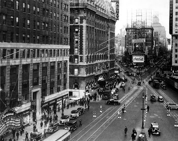 1935 Times Square