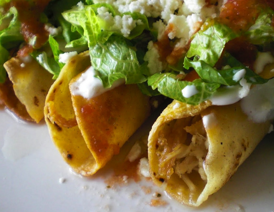 Mad Coyote Joe's Blah Blah Blog Crunchy Chicken Flautas with Avocado Tomatillo salsa