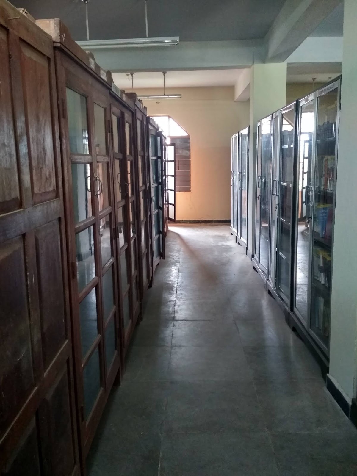 GENERAL LIBRARY, GOVERNMENT ARTS COLLEGE, ARIYALUR 621 713 Gallery