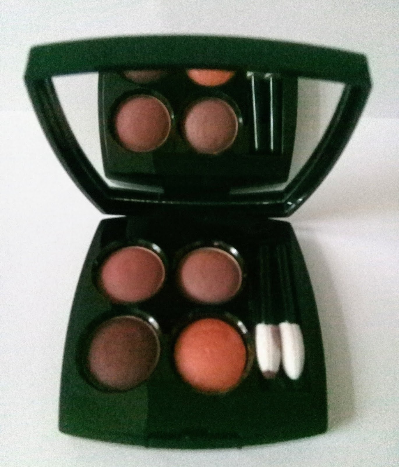 CHANEL, Makeup, Chanel Eyeshadow Les 4 Ombres 354 Warm Memories