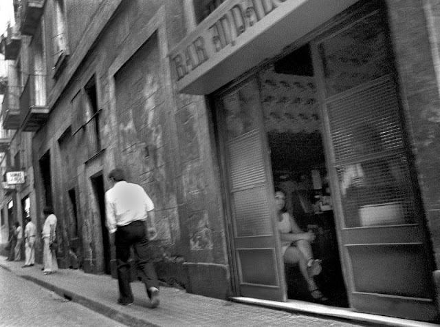  BARCELONA a finales de los 70  - Página 4 Barcelona-1970s-43
