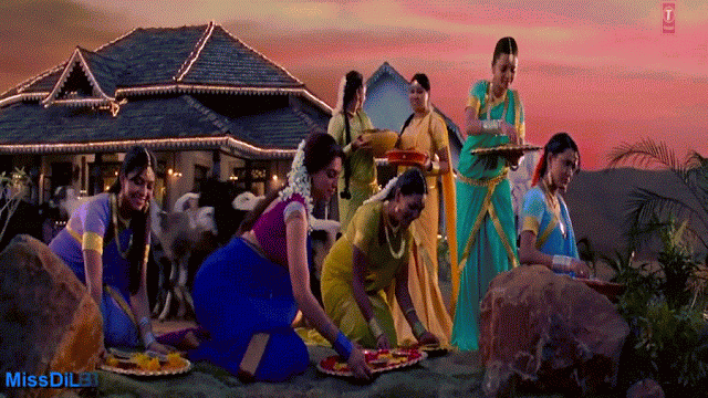 Bollywood Actress Deepika padukone sexy moving GIF images Bollywood Actress Deepika padukone sexy moving GIF images