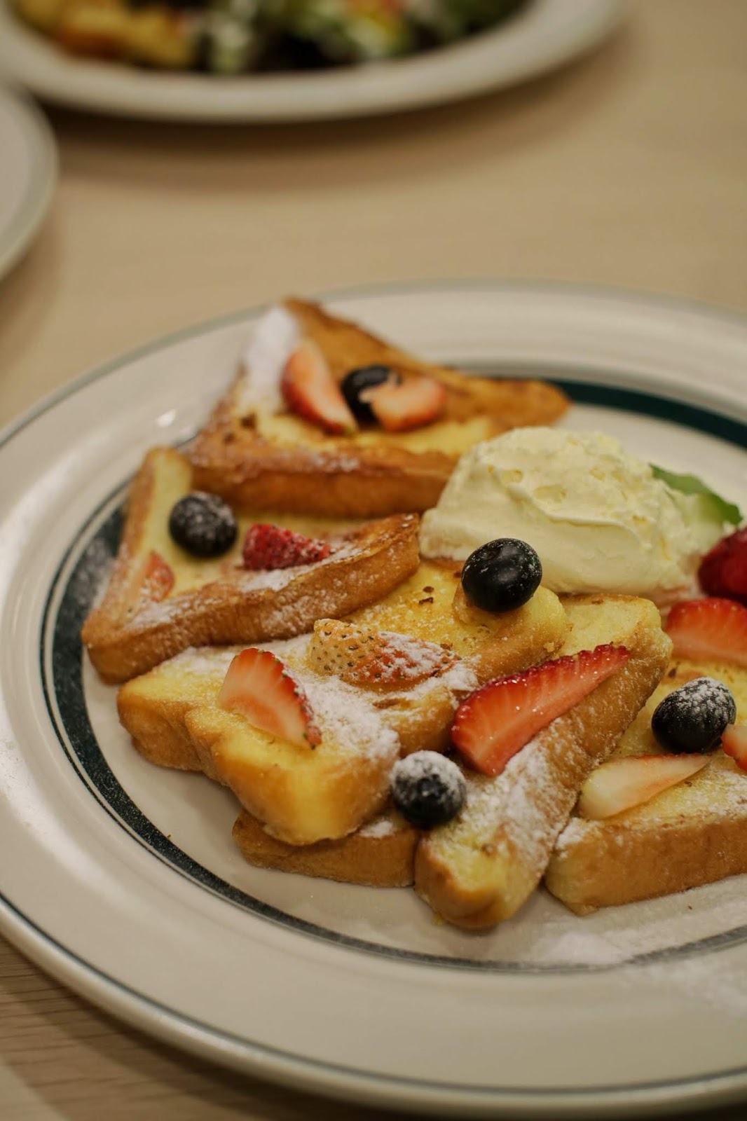 FLUFFY & JIGGLY JAPANESE PANCAKES GRAM CAFE & PANCAKES