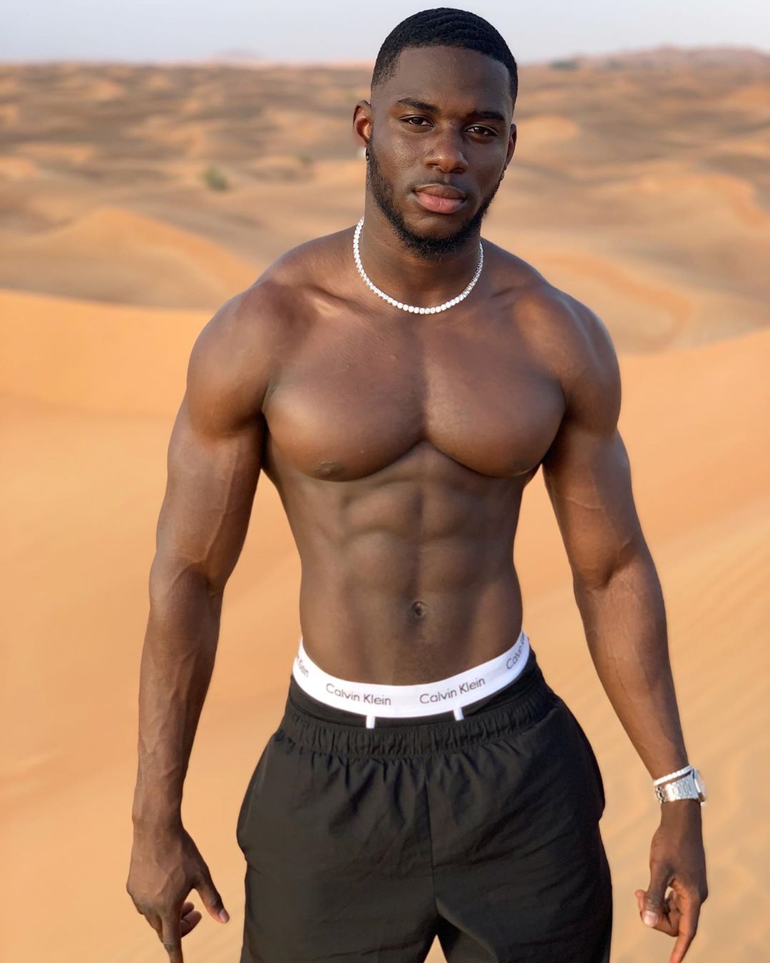 Moses LDN MosesLdn is a handsome Nigerian born British model, fitness