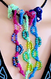 Lovebud Vines: beaded love knots.