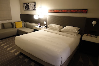 タケマシュラン アメリカン航空プレミアムエコノミークラス ロサンゼルス 羽田