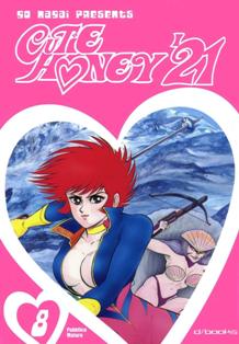 Cutie Honey '21 8 - 16 Giugno 2005 | CBR 215 dpi | Bimestrale | Fumetti | Manga | Seinen | Azione | Combattimenti
Cutie Honey '21 è un manga di Go Nagai, sequel dei manga Cutie Honey del 1973 e Cutie Honey del 1992, entrambe realizzate sempre da Nagai. In Italia il manga è stato pubblicato dalla d/visual.
Siamo nel 2005. La polizia, già impossibilitata a svolgere al meglio il proprio lavoro, chiede l’aiuto, per i casi più complessi ed importanti, a valenti investigatori privati.
Tra questi troviamo la bella e procace Saiko Hayami che, con l’aiuto del suo assistente Hisashi Hanyu, sarà coinvolta in strani casi concernenti apparizioni di esseri mostruosi, che la porteranno a scontrarsi con la terribile organizzazione/setta religiosa Panter Claw, che venera la dea Zora, sotto gli ordini della bestiale Sister Gill.
Sconfiggere l’organizzazione sembra tuttavia impossibile, ed a risolvere la situazione nei momenti più difficili ci pensa il cyborg, già combattente dell’amore, Cutie Honey, tornato dagli anni ’70 per sconfiggere Panter Claw, e residente assieme a Saiko sotto le mentite spoglie di Hisashi.
Detto così sembrerebbe un comune manga azione/investigativo. Così tuttavia non è, e proprio per questo l’autore è andato a scavare nel passato per recuperare il suo celebre e disinibito personaggio. La sua nascita risale appunto agli anni ’70, quando all’autore venne chiesto di realizzare una serie di maghette; ovviamente l’idea originale venne assassinata in fase di realizzazione, con la nascita di un’eroina eccessivamente disinibita che sopravvisse pochissimo, quanto le bastò però per segnare il pubblico giapponese.
Oggi il suo scopo è semplice: l’autore infatti si diverte a utilizzare il personaggio per prendere in giro la tendenza attuale a farcire fumetti (e serie animate) con inutili scene ammiccanti, il cosiddetto fanservice, tese a guadagnarsi la «simpatia» del lettore di turno. Per questo accosta delle storie brevi e senza pretese, quindi comprensibili e godibili dalla maggior parte del pubblico, a pose e situazioni esplicitamente (nel senso che gli stessi personaggi spesso lo ammettono) osé, con nudità varie ai quattro venti, tendenti però più al ridicolo che all’erotico.
Ovviamente il disegno aiuta nell’intento (nel senso che riesce a ridicolizzare ancora di più le scene di nudo), in quanto non è minimamente in grado di competere allo stesso livello con gli autori che hanno portato in auge il fanservice ed il «nudo a tutti i costi». Tuttavia, va notato, che quello non è assolutamente in suo scopo, in quanto la serie rappresenta più un divertimento dell’autore stesso, godibile più che altro per i suoi fans e per i nostalgici del personaggio, che un mezzo di competizione.