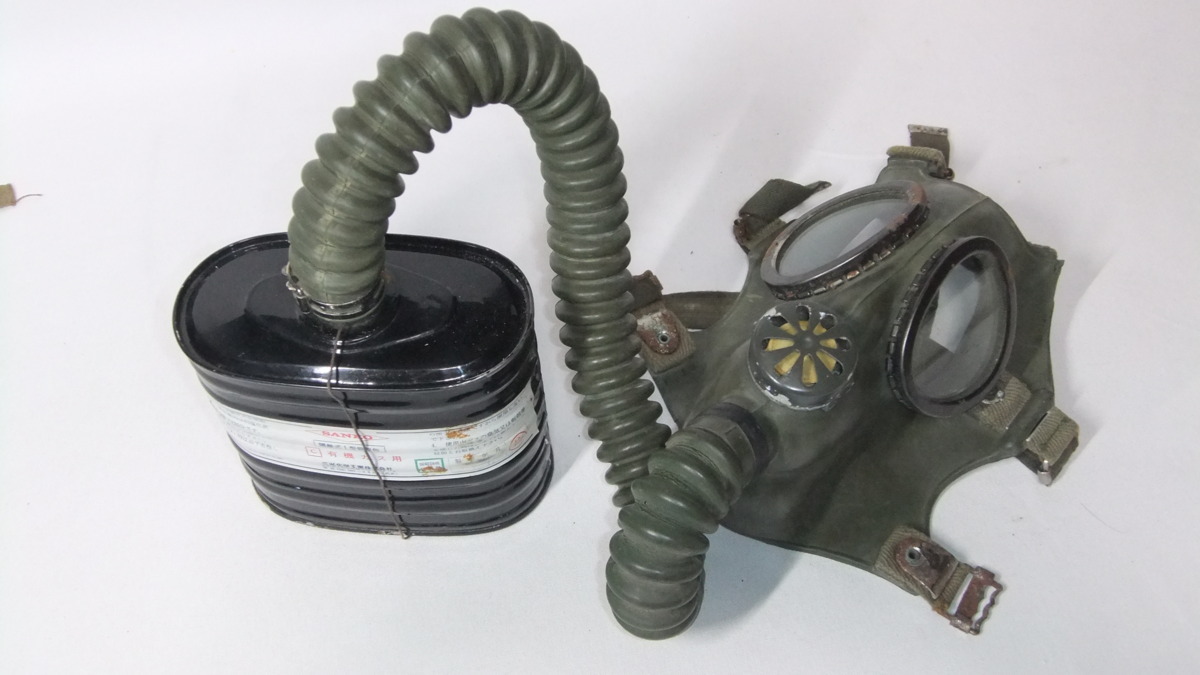 ☆SGE‐1000型NBC軍用防護マスク☆新世代防護マスク☆革新的技術