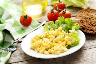  Turmeric Scrambled Eggs