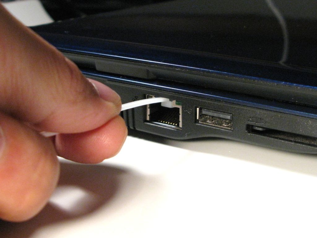 How to Repair Broken Plug Today Tech Hack