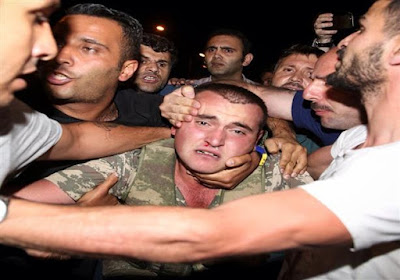 صور المشاركين في الانقلاب بتركيا
