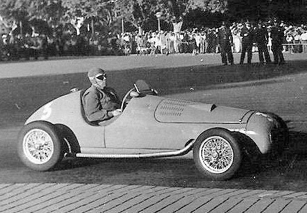 1 de febrero, 1948 / JEAN-PIERRE WIMILLE GANABA EN ROSARIO EN LA TEMPORADA INTERNACIONAL PARA COCHE