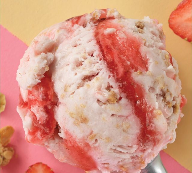 BaskinRobbins Churns New Oat MilkBased, NonDairy Strawberry Streusel