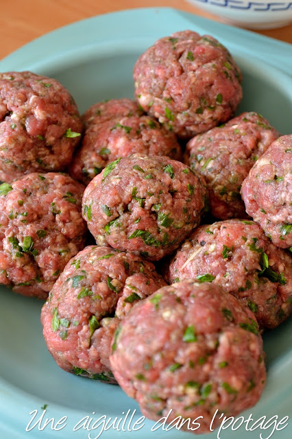 Boulettes de boeuf et d'agneau au tahini de Yotam Ottolenghi