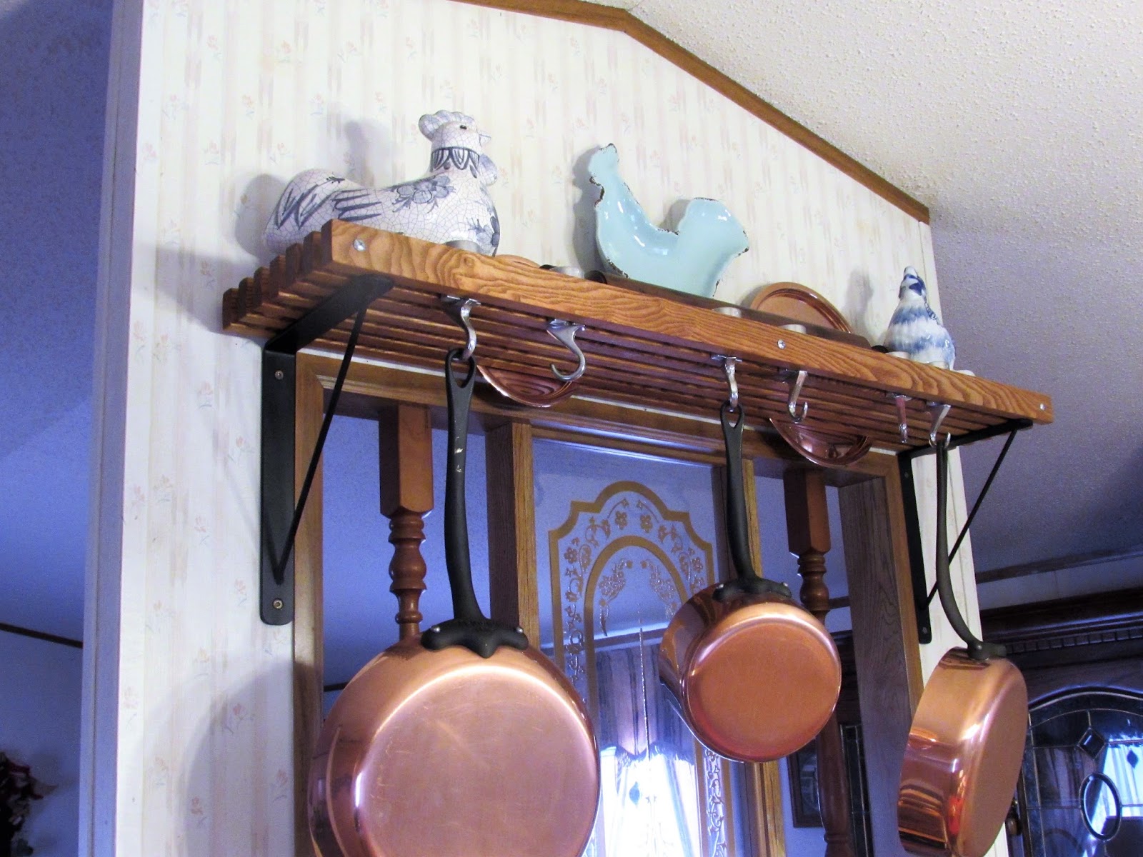 Country at Heart Recipes DIY Wooden Pot Rack