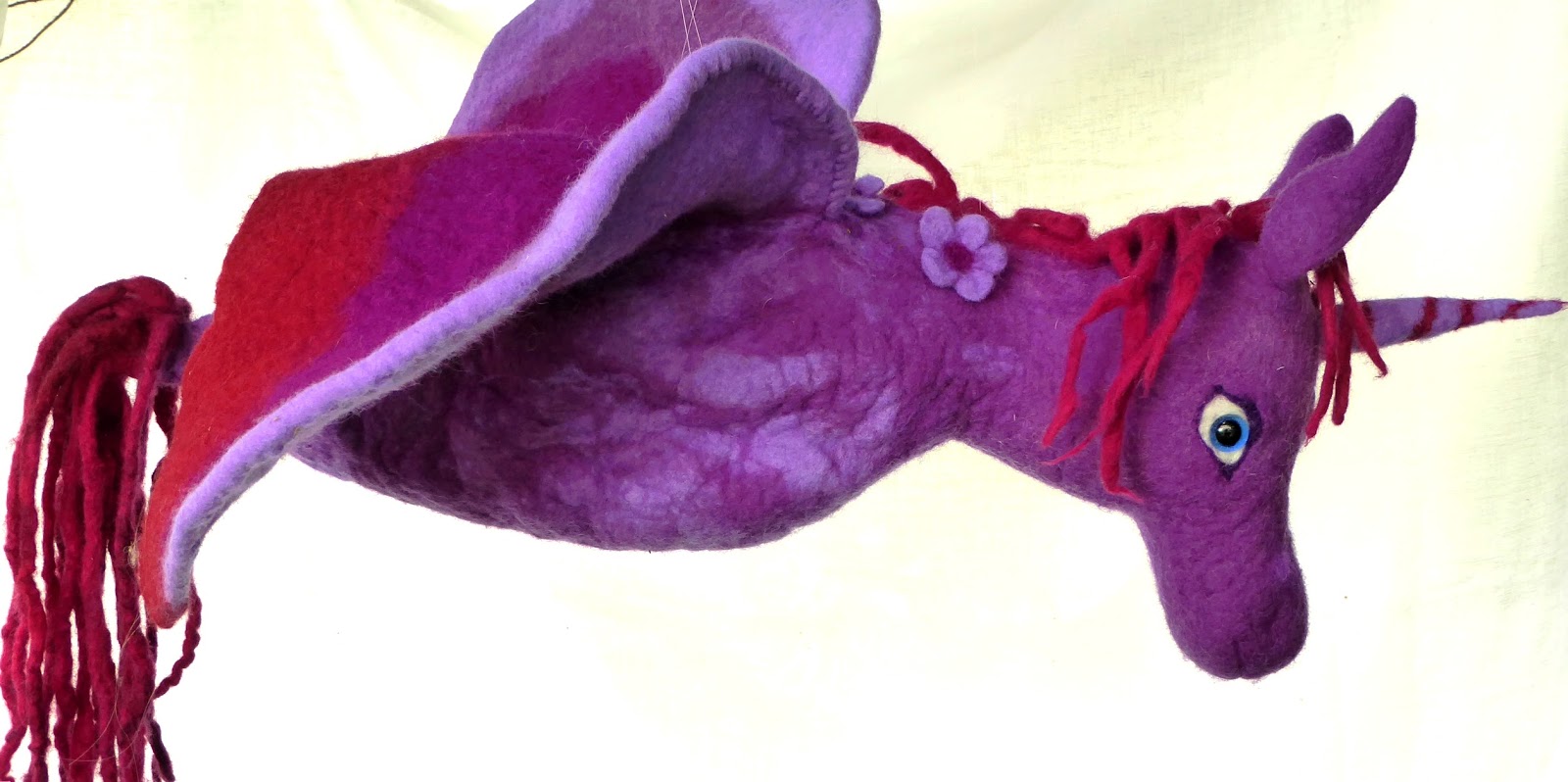 GlückamStück: Es gibt sie wirklich! - Geflügelte Einhörner- zumindest