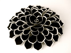 wafer-paper-flower-free-tutorial-dahlia-black-white-deborah-stauch