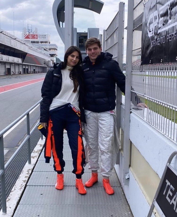 Max Verstappen Girlfriend Kelly Piquet Wags Wives And Girlfriends Of