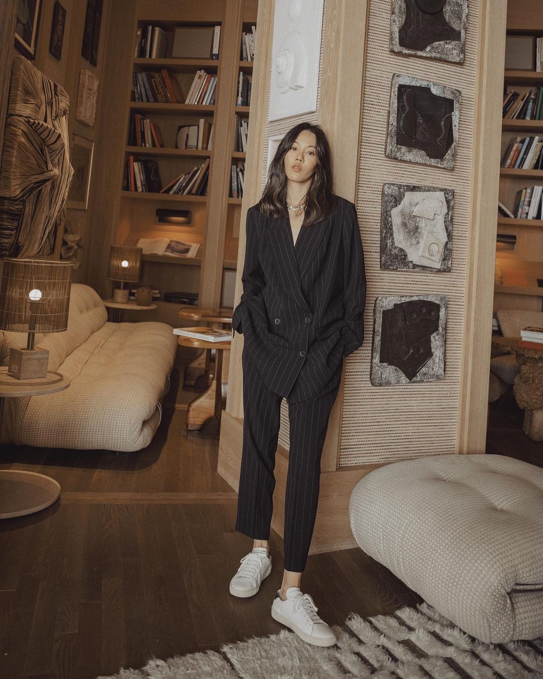 Блоггеры дизайнеры. Екатеринбург блоггер дизайнер интерьеров. Девушка дизайнер. Блогер дизайнер интерьеров. Графический дизайнер.