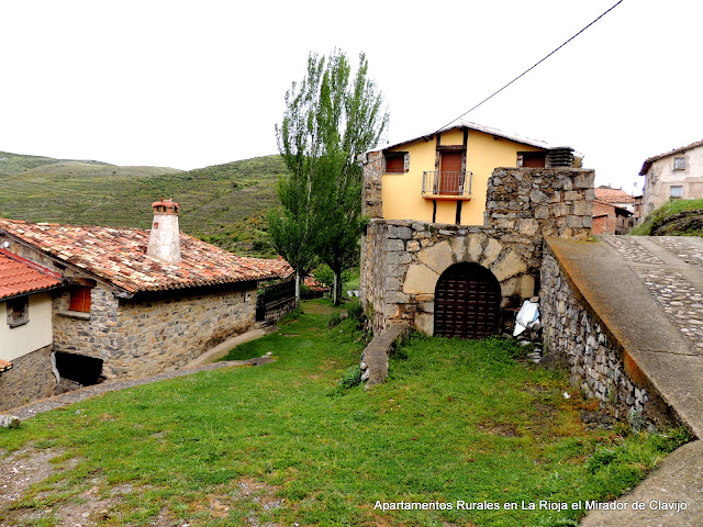 Paisajes y edificios en Trevijano