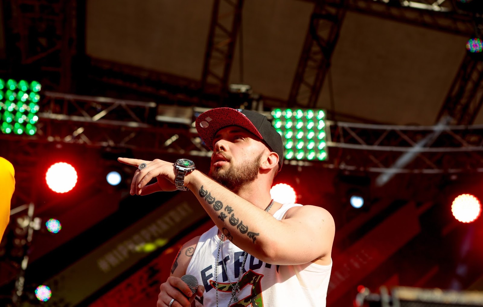 популярные треки st. Rapper wrekonize mayday. St1m рэпер. St треки. St треки.