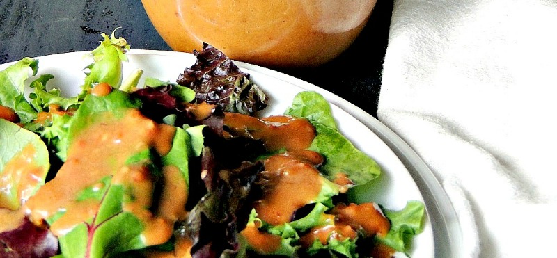 Bring that touch of smoke to this amazing low carb/keto friendly vinaigrette recipe by cooking your tomatoes on the grill. #keto #lowcarb #salad #dressing #tomato #grilled #easy #recipe | bobbiskozykitchen.com