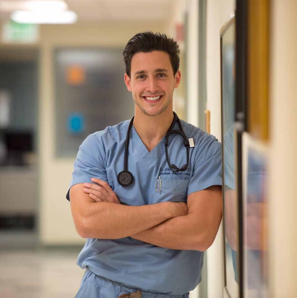 cute-male-nurse-doctor-smiling