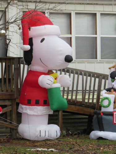Christmas Snoopy