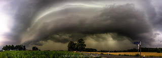Wetterfotografie Gewitterfront Shelfcloud Sturmjäger Nikon