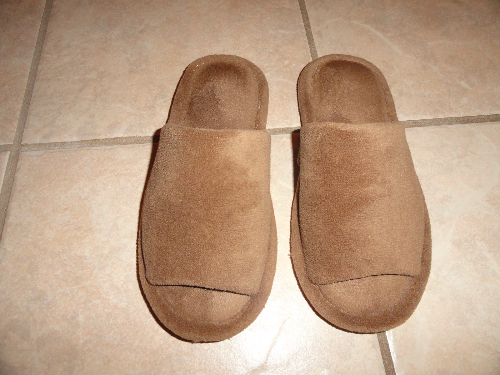 Steph's MN Life: Nature's Sleep Memory Foam Slippers Review