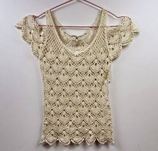 Tina's handicraft : sexy crochet top with fallen sleeve