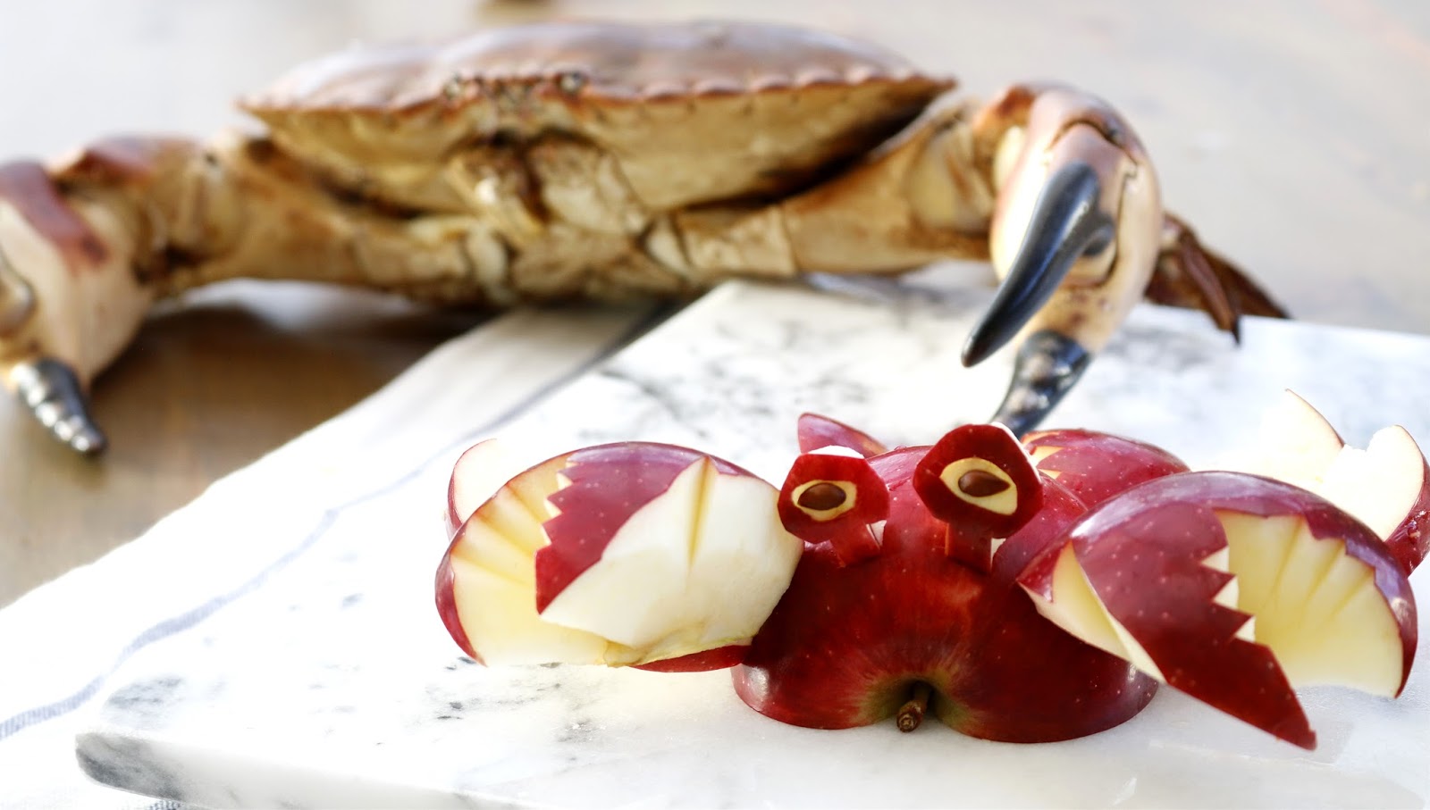 ItalyPaul Art In Fruit & Vegetable Carving Lessons Art In Apple Crab Fruit Carving Garnish