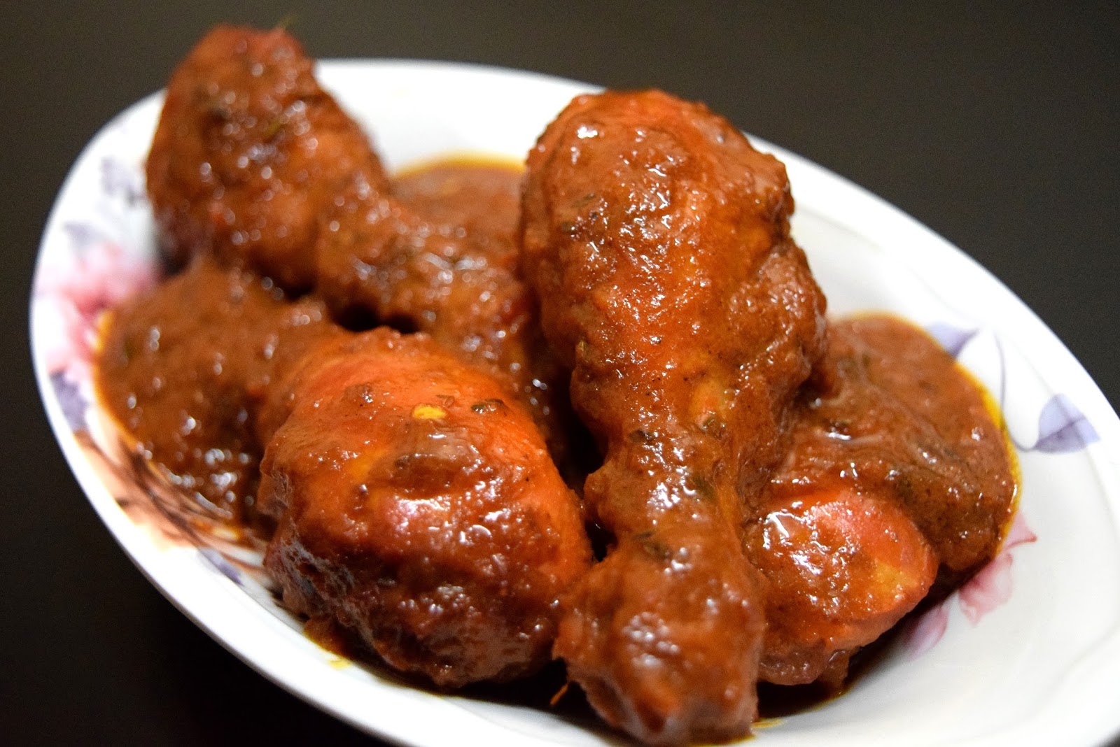 Fried onion Chicken Curry Eggs & Kettles