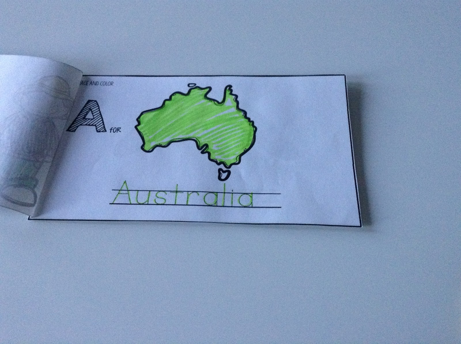 TeacherMomPlus3: All About Australia FREE Printable