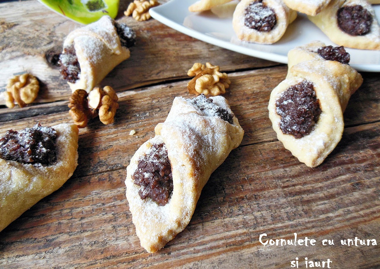 Cornulete cu untura si iaurt