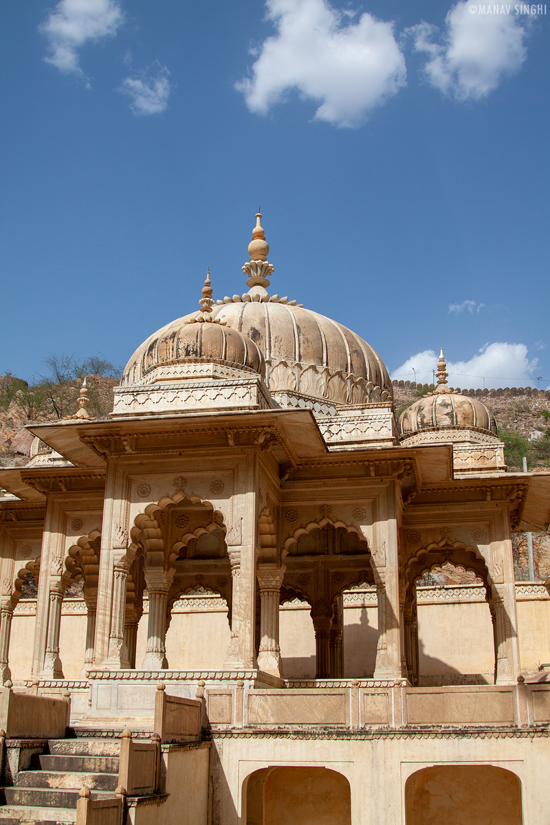 Gatore ki Chhatris (Maharaja)