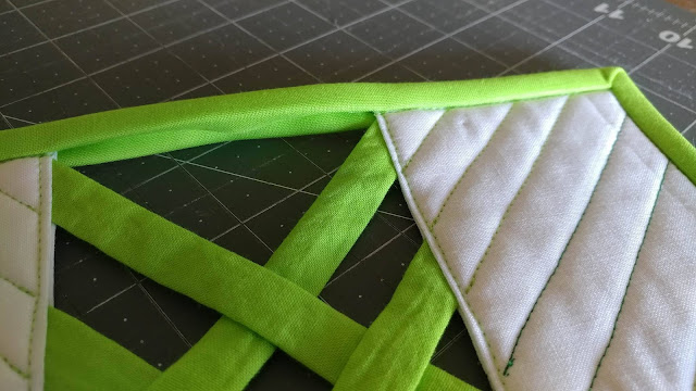 Modern open weave mini quilt