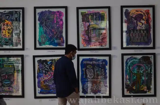 PAMERAN LUKISAN BERANJAK UNTUK TERBIT PAMERAN LUKISAN BERANJAK UNTUK TERBIT