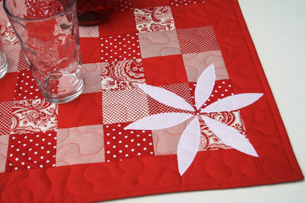 Ланчматы пэчворк своими руками схемы и размеры. Гела Чара ланчмат. Пэчворк ланчмат Элиз. Лоскутное шитье кухонные мелочи. Вязаные ланчматы.