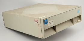 Retromobe - retro mobile phones and other gadgets: IBM PS/1 (1990)