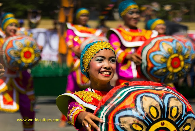 11 Things that you must know about the Filipino culture - WORLD INFO