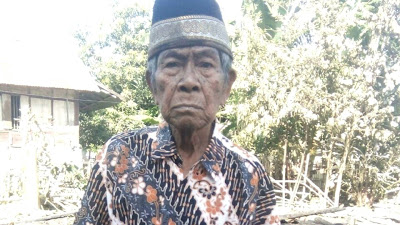 Rumah Orang Tua Ini Hangus Terbakar