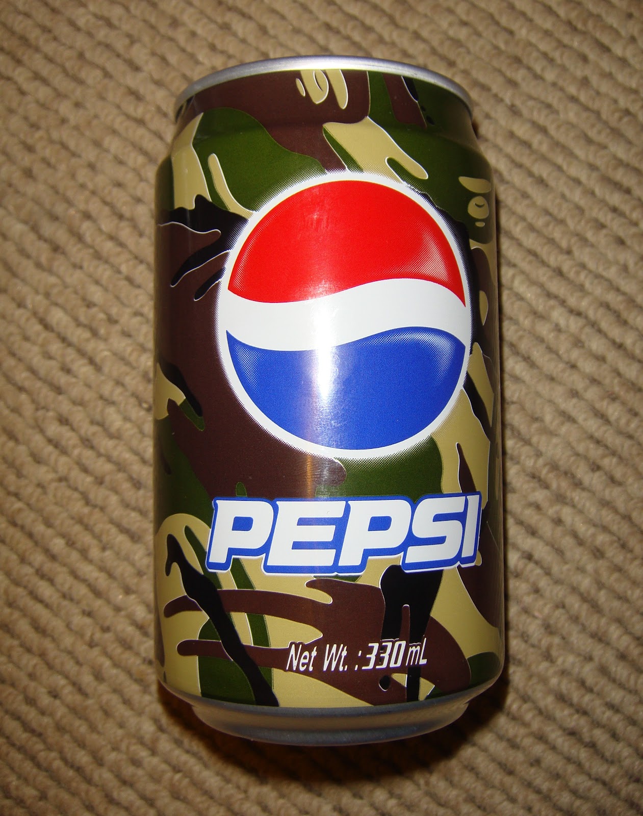 Supersupergirl's Food Reviews: AAPE By A Bathing Ape x Pepsi 